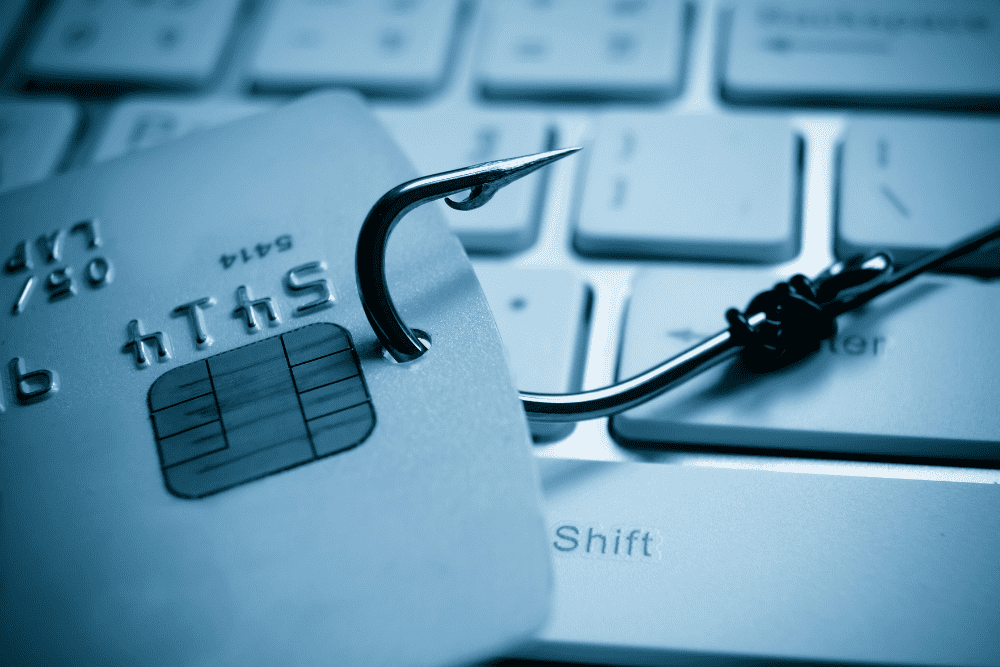 ¿Qué es el Phishing y cómo evitar ser una víctima?